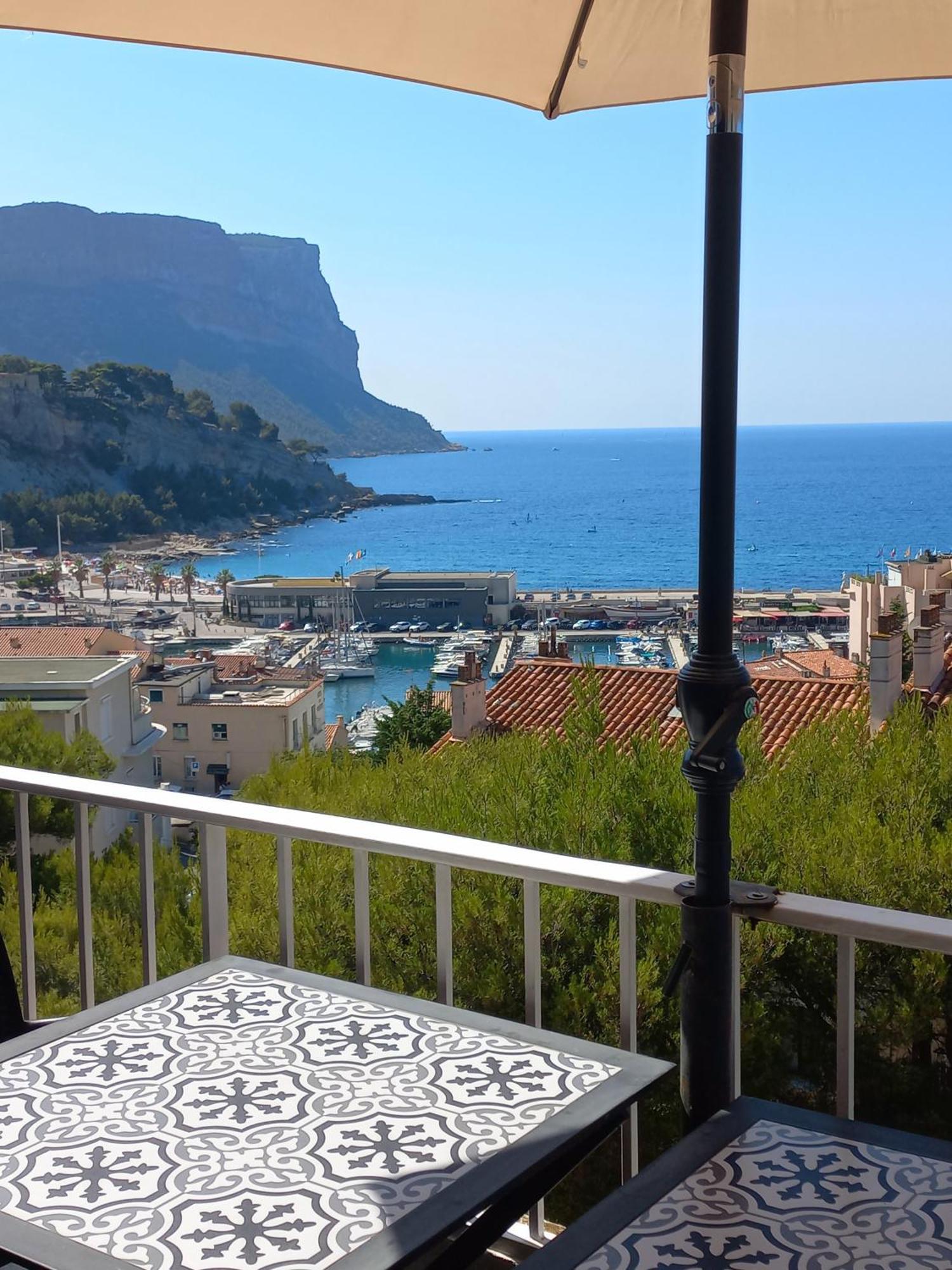 Le Cosy A Avec Vue Exceptionnelle Sur Cassis