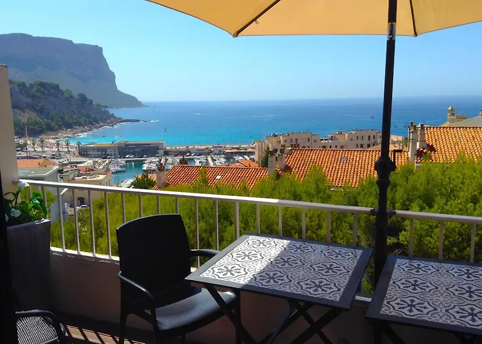 Le Cosy Appartement A Cassis Avec Vue Exceptionnelle Sur Mer